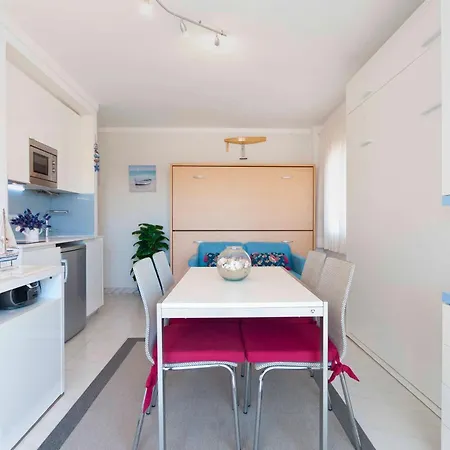 1222 Club Nautic Vista Canal - Apivend Immo